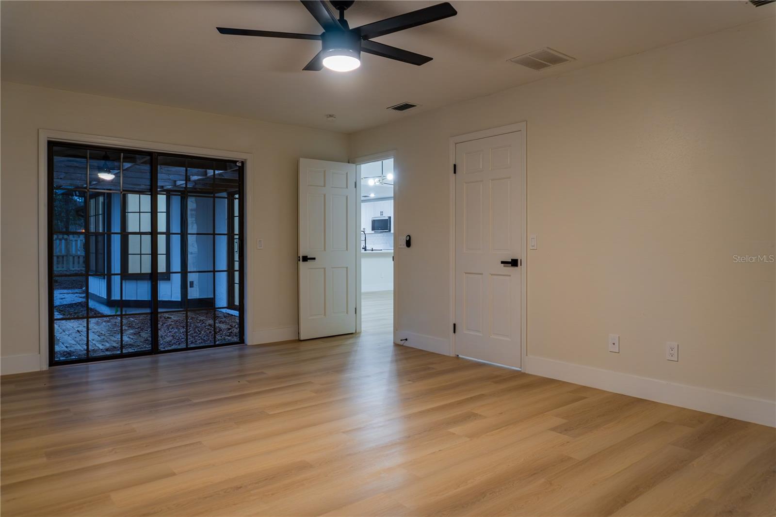 ORONOQUE - Residential