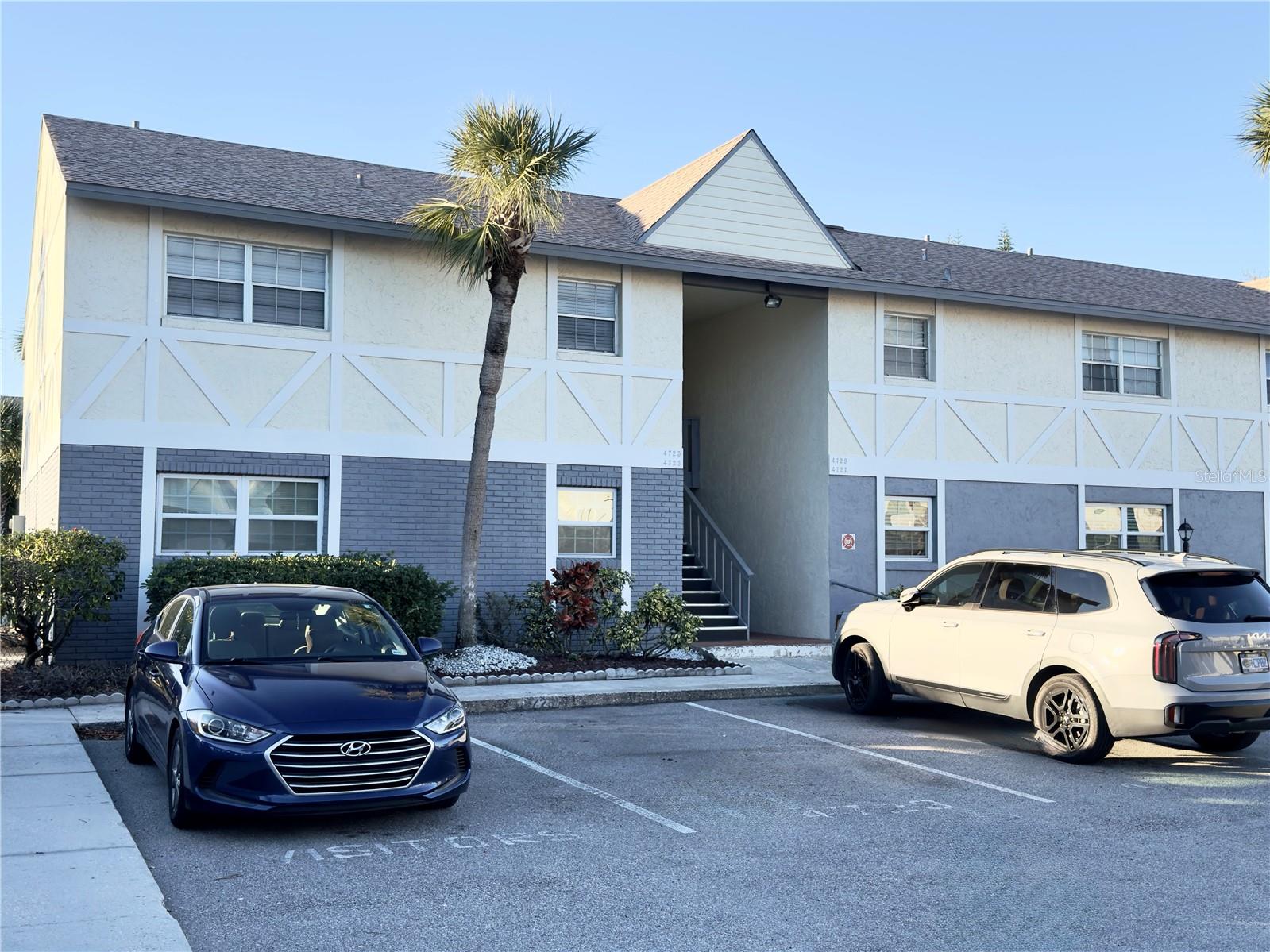 HEATHER HALL CONDO - Residential