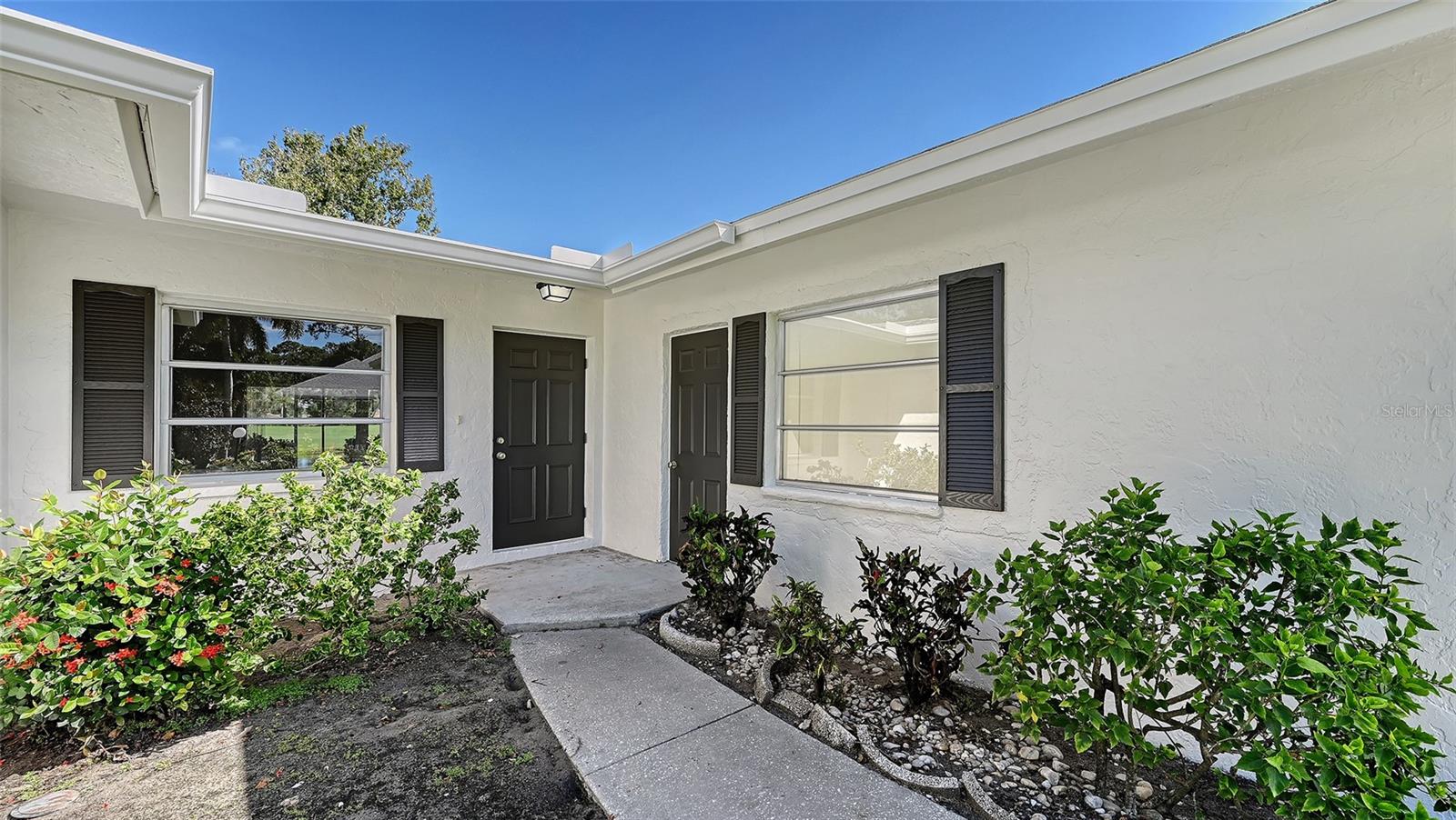 5513 PALM AIRE DRIVE