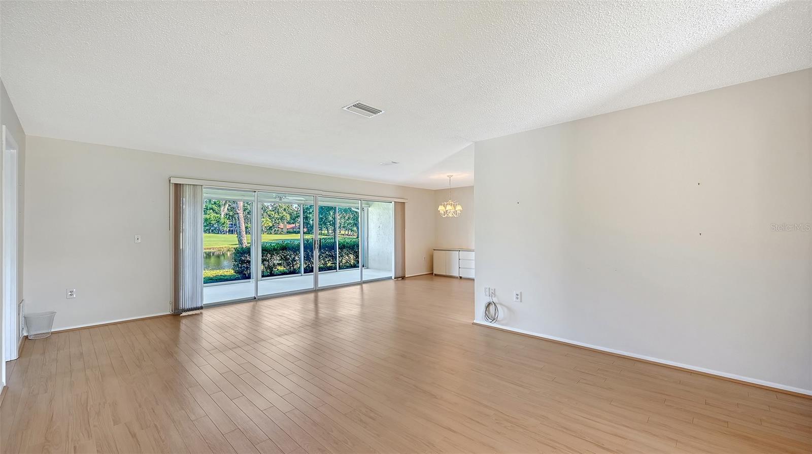 5513 PALM AIRE DRIVE