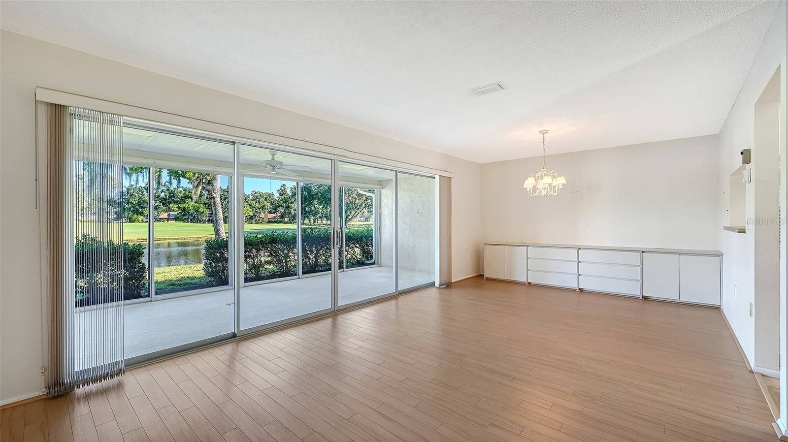 5513 PALM AIRE DRIVE
