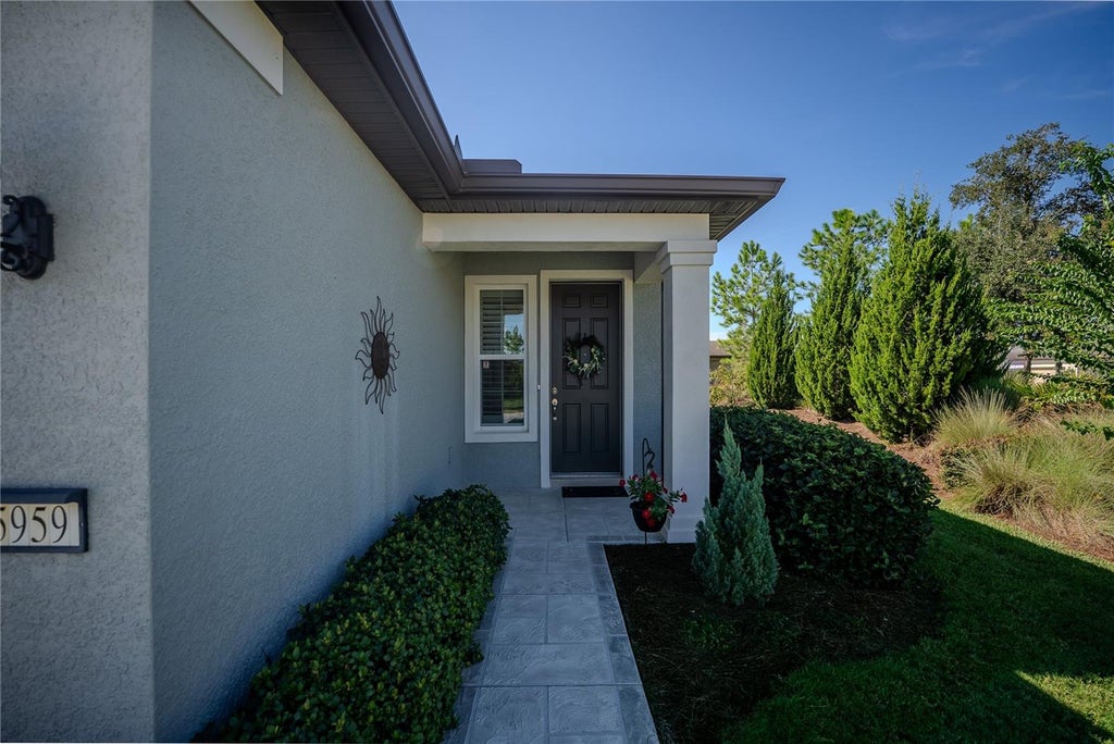 Photo of 5959 SW 93rd Circle, Ocala, FL 34481 (MLS # OM732197)