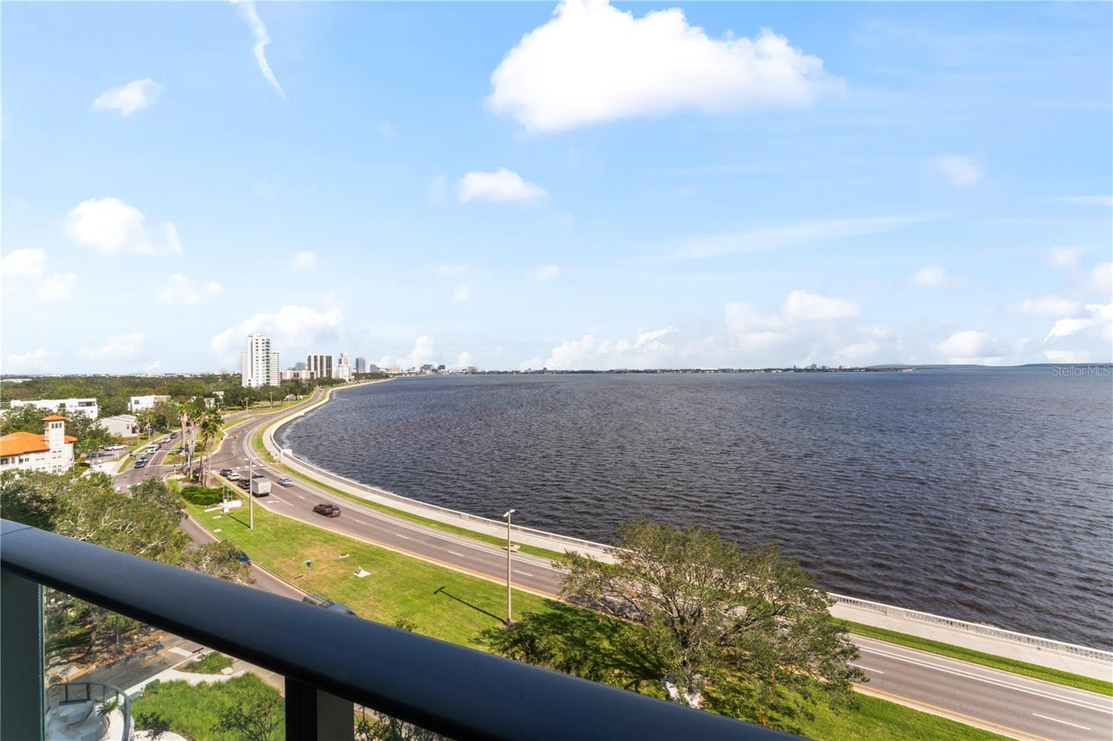 3105 BAY OAKS CONDO PCL #703 - Residential