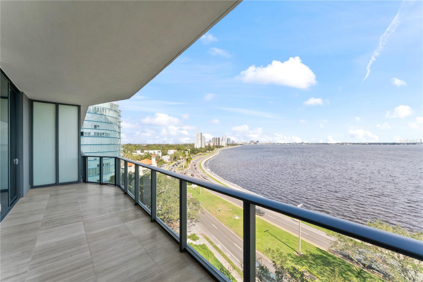 3105 BAY OAKS CONDO PCL #703 - Residential