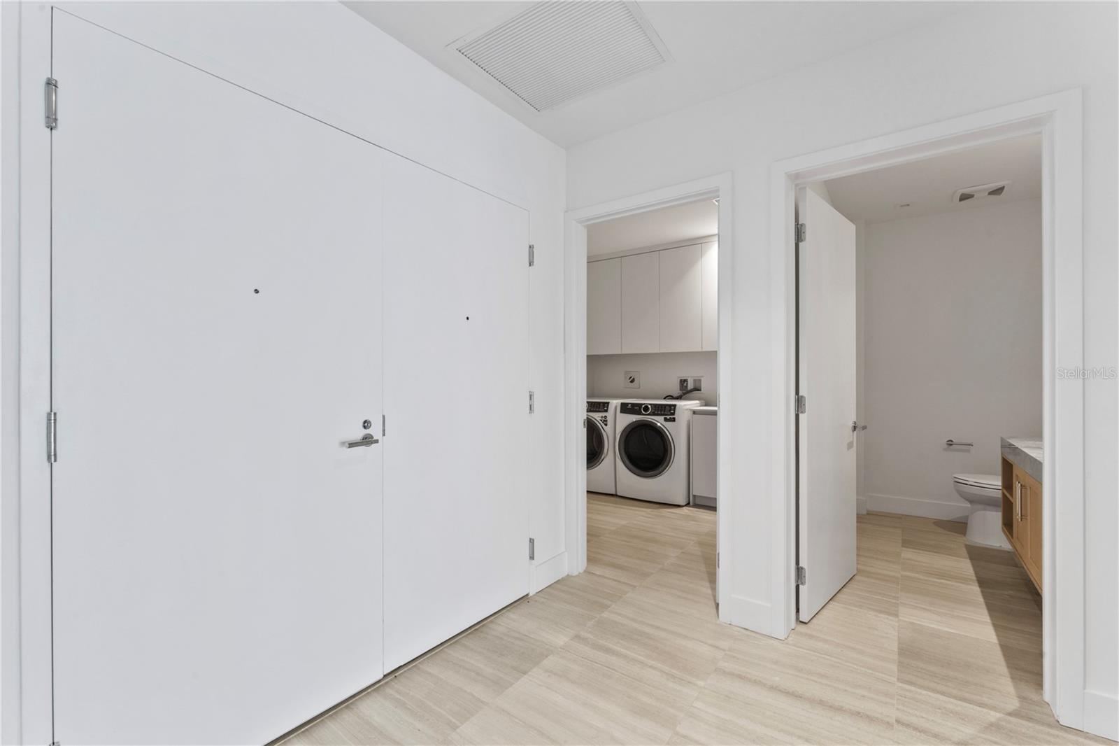 3105 BAY OAKS CONDO PCL #703 - Residential