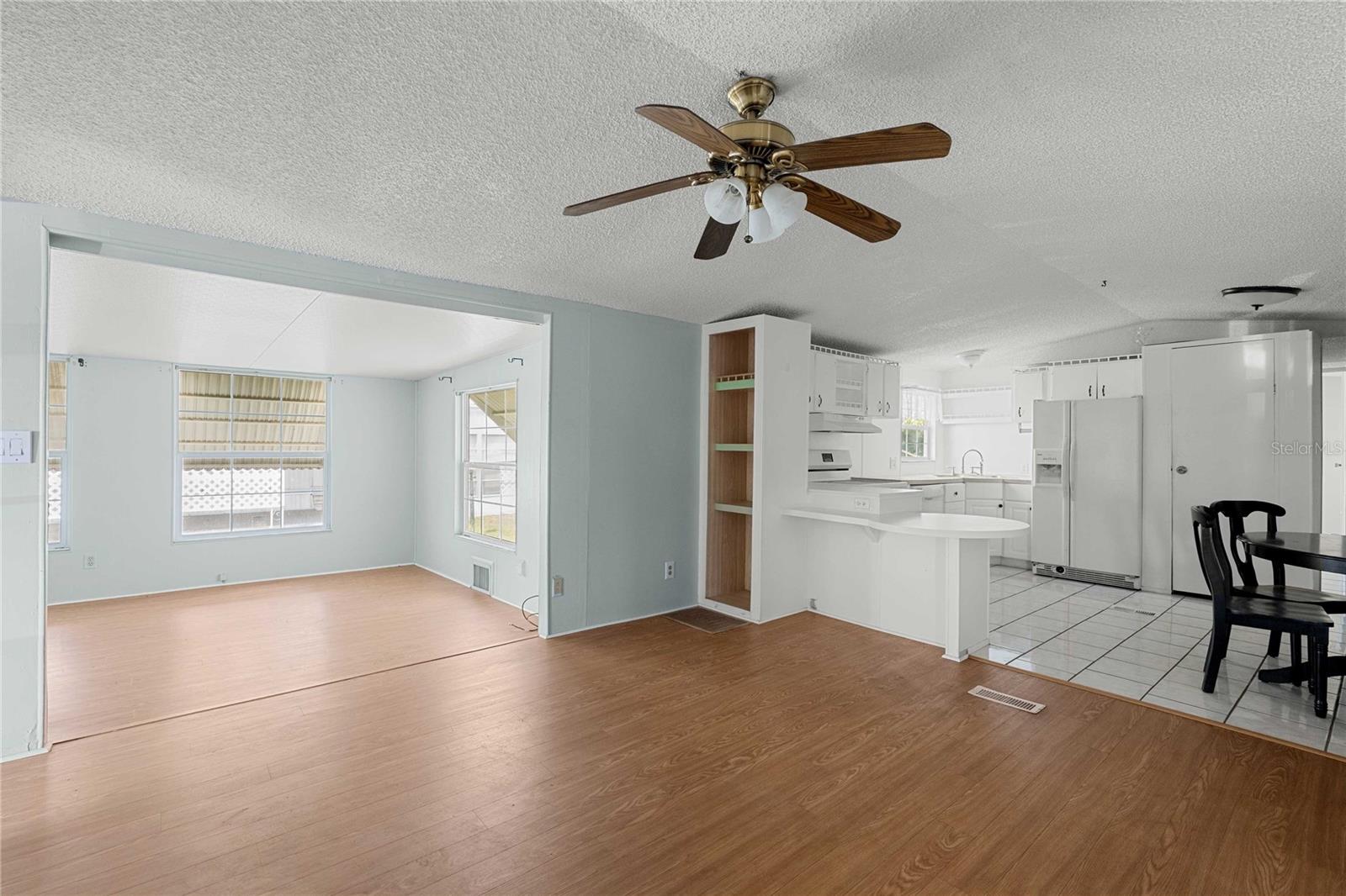 LAKE BETMAR ESTS - Residential