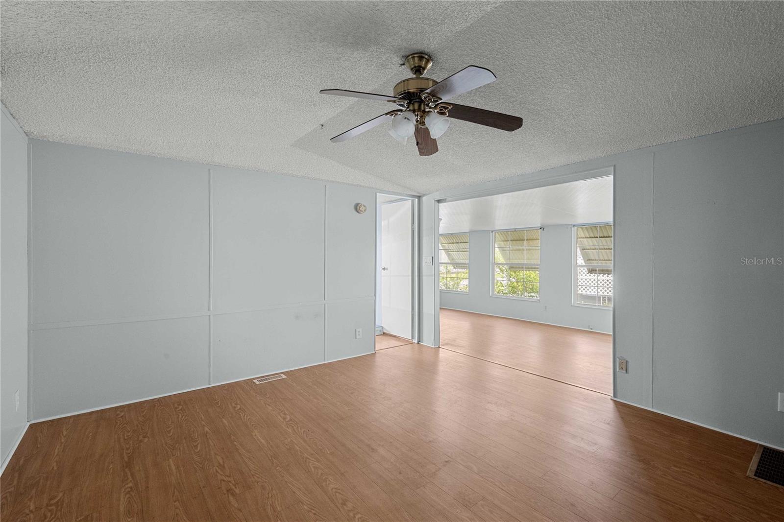 LAKE BETMAR ESTS - Residential