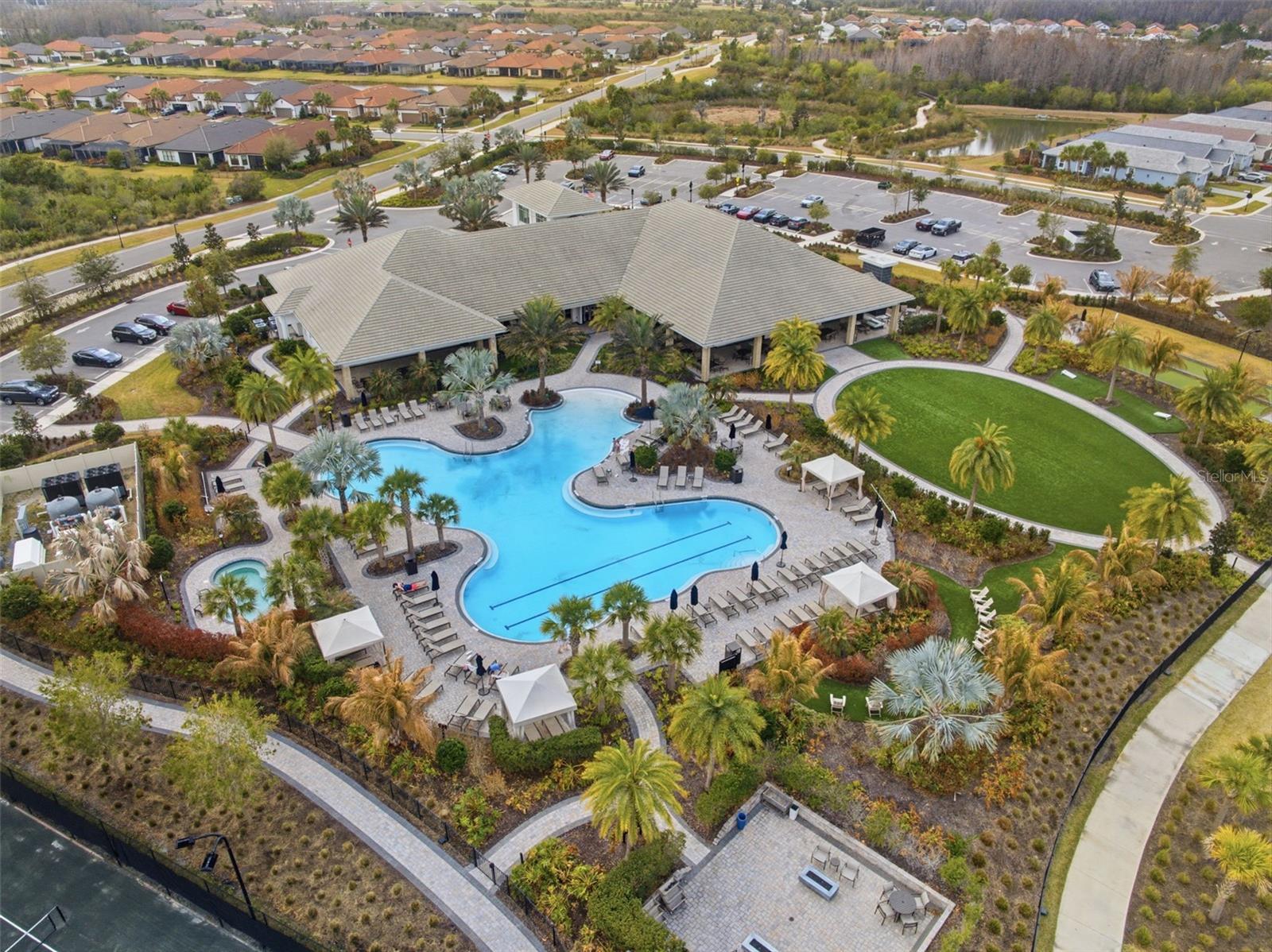 ESPLANADE/WIREGRASS RANCH PH - Residential