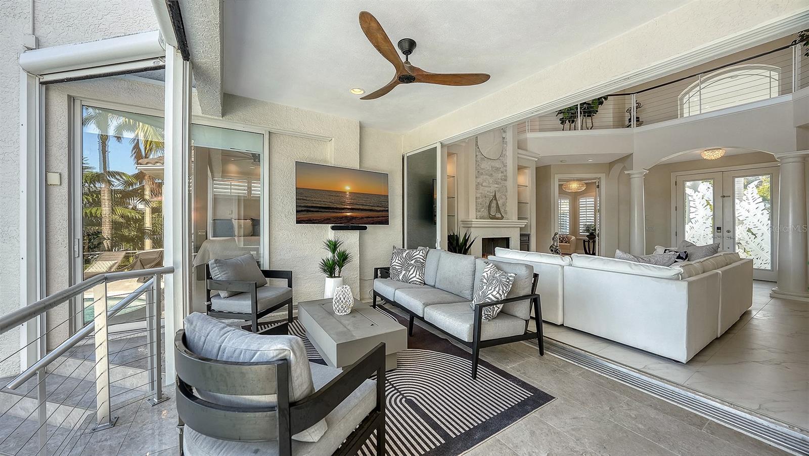 HAWKS HARBOR - Residential