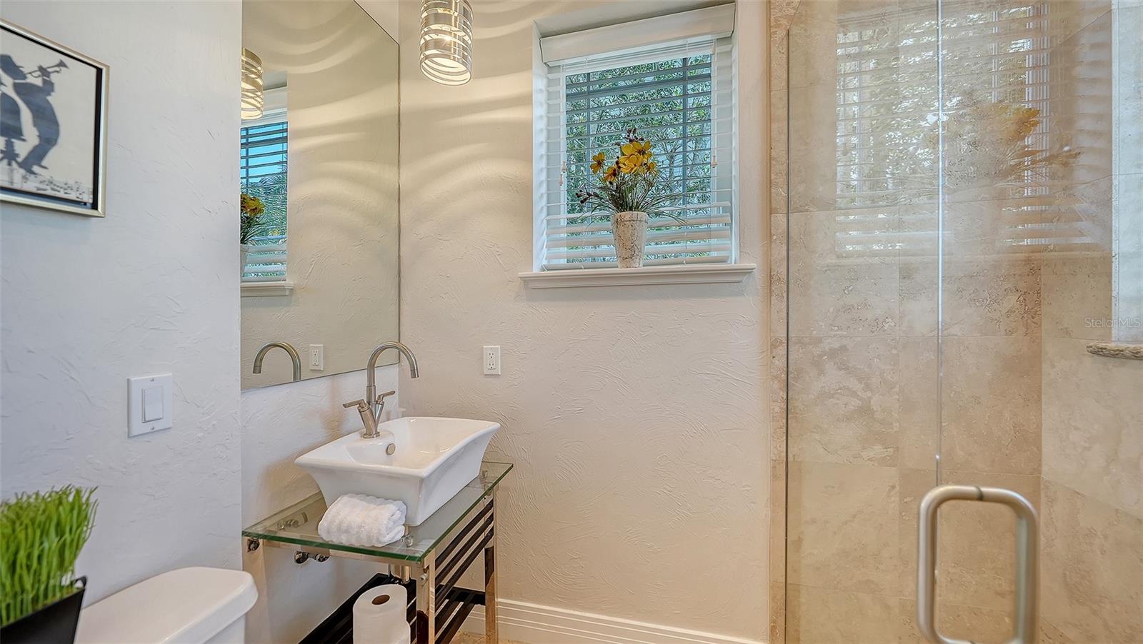 HAWKS HARBOR - Residential