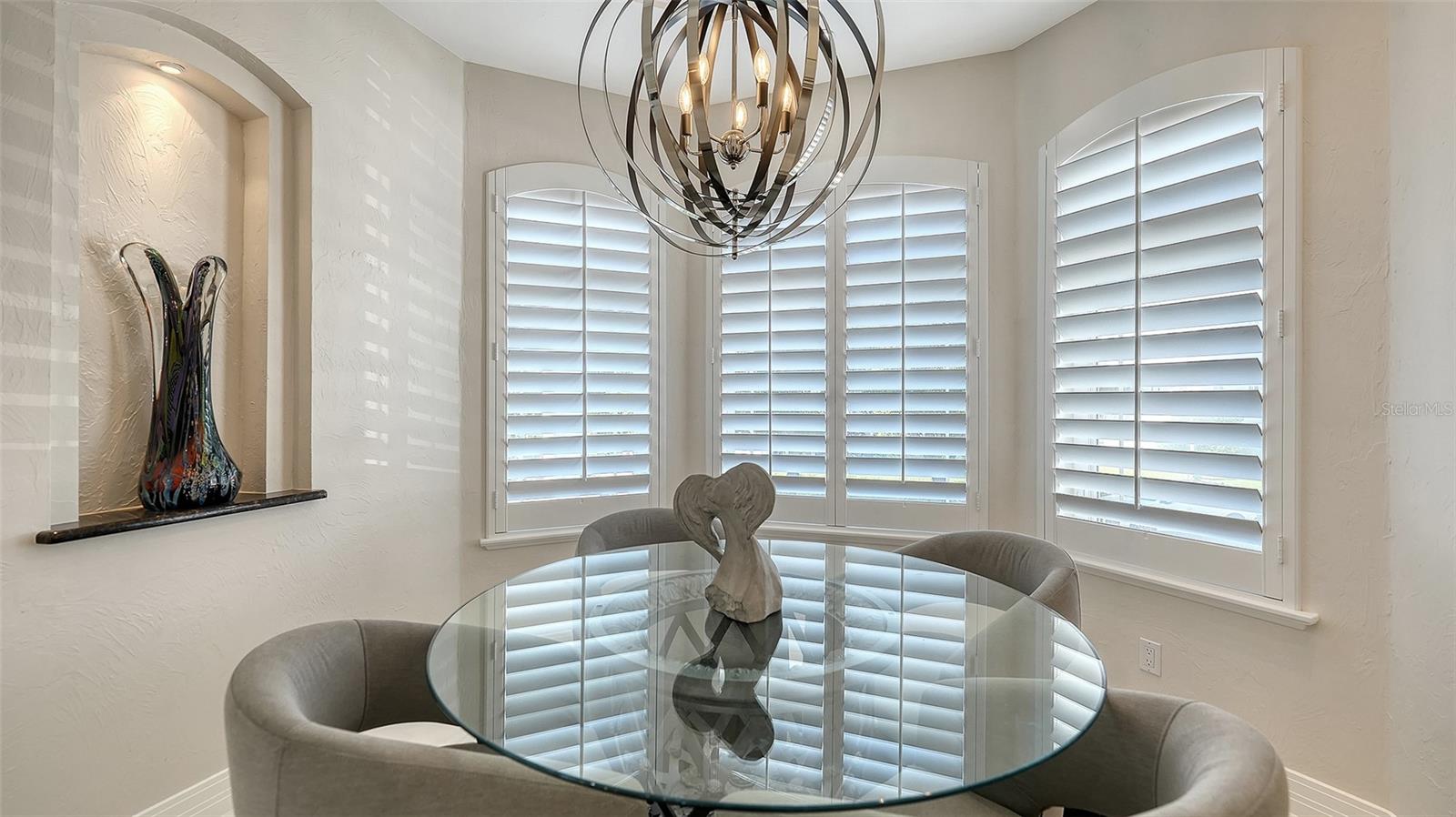 HAWKS HARBOR - Residential