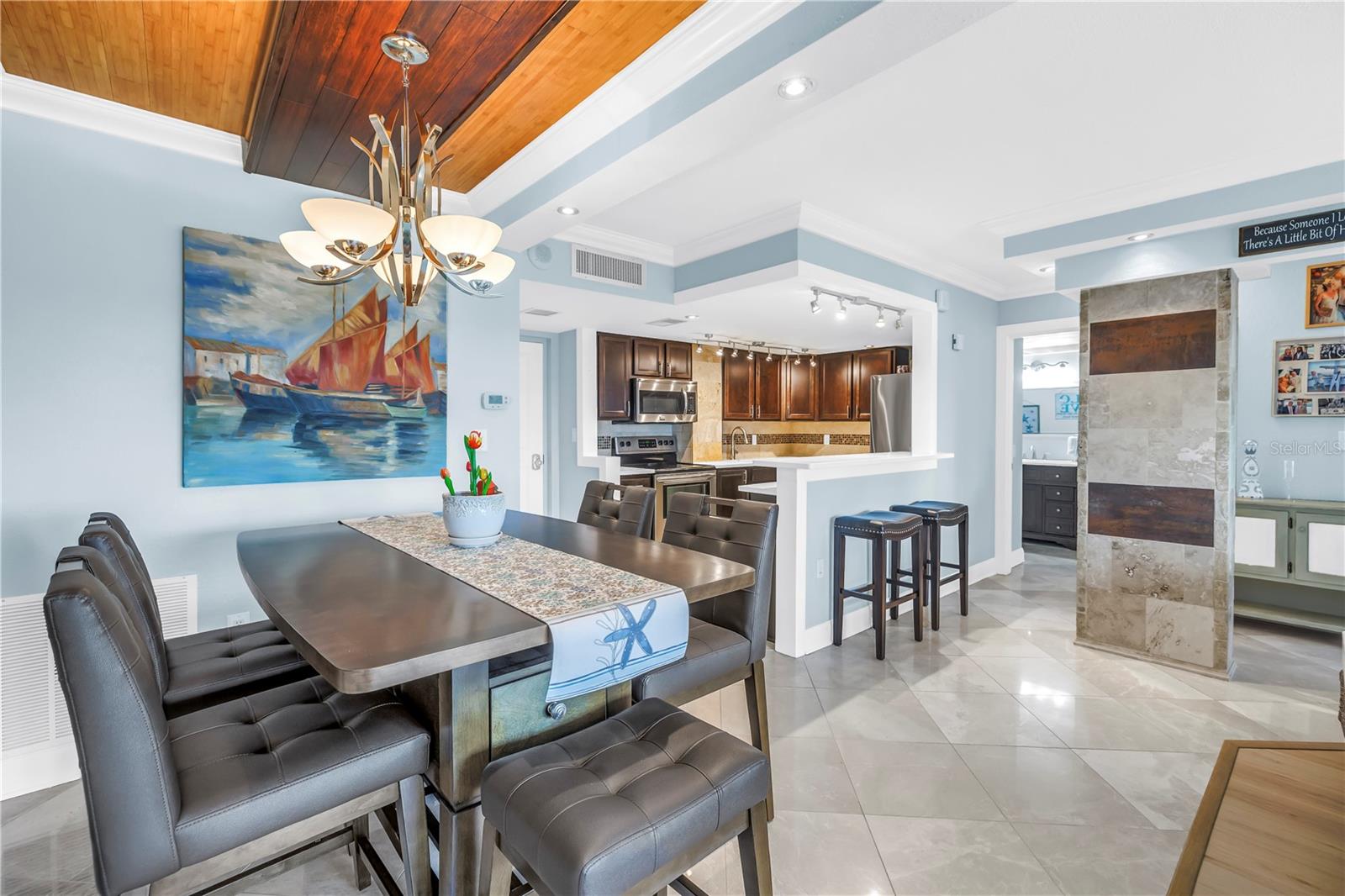 4900 BRITTANY DRIVE S 611