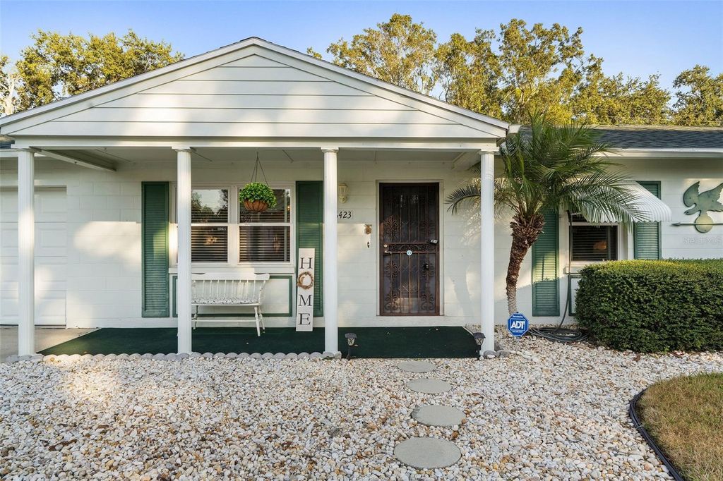 Photo of 6423 Murray Hill Drive, Tampa, FL 33615 (MLS # TB8450880)