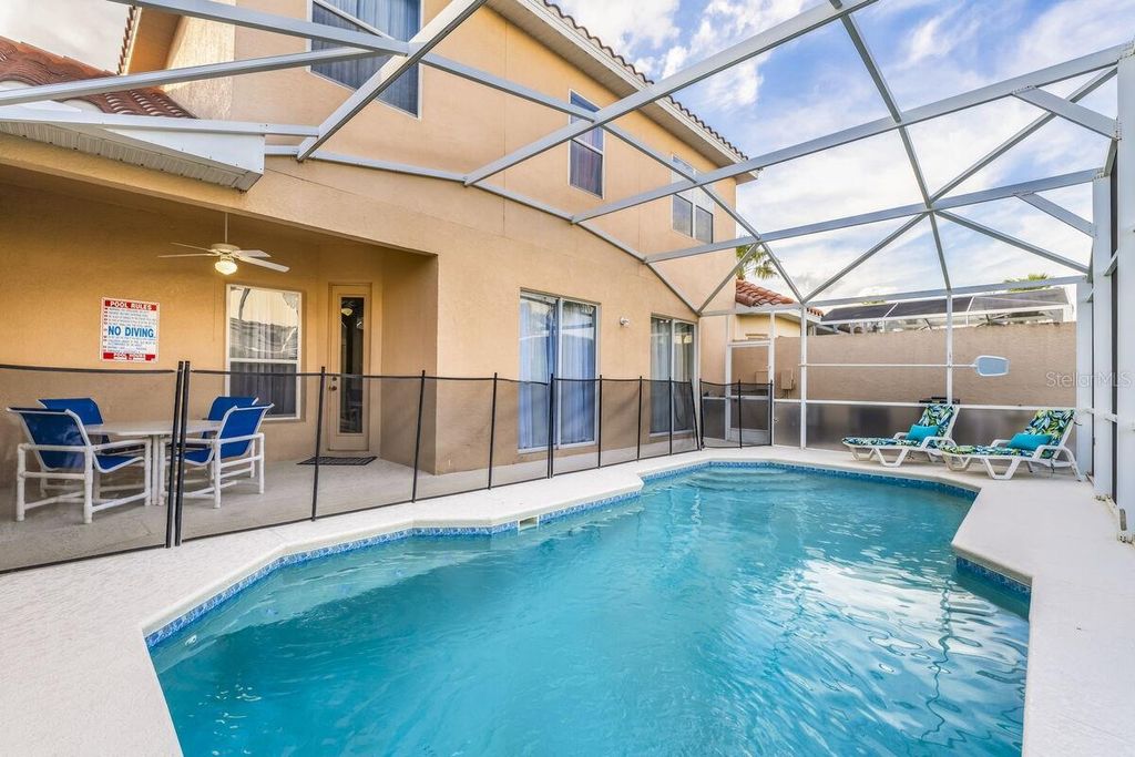 Photo of 914 Brunello Drive, Davenport, FL 33897 (MLS # S5137556)