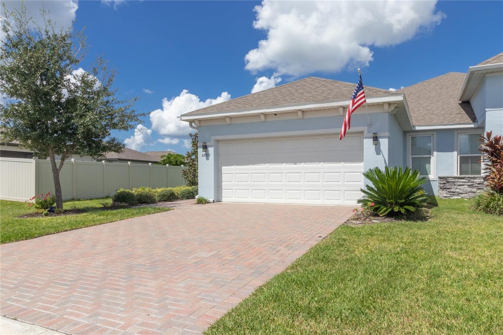 Photo of 5706 Mezzana Run, Palmetto, FL 34221 (MLS # A4706038)