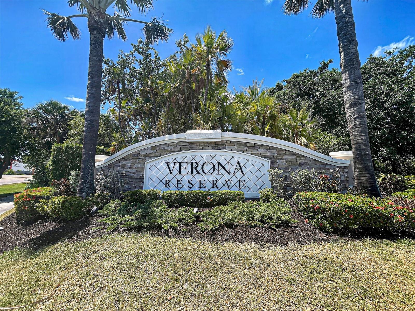 VERONA RESERVE - Residential