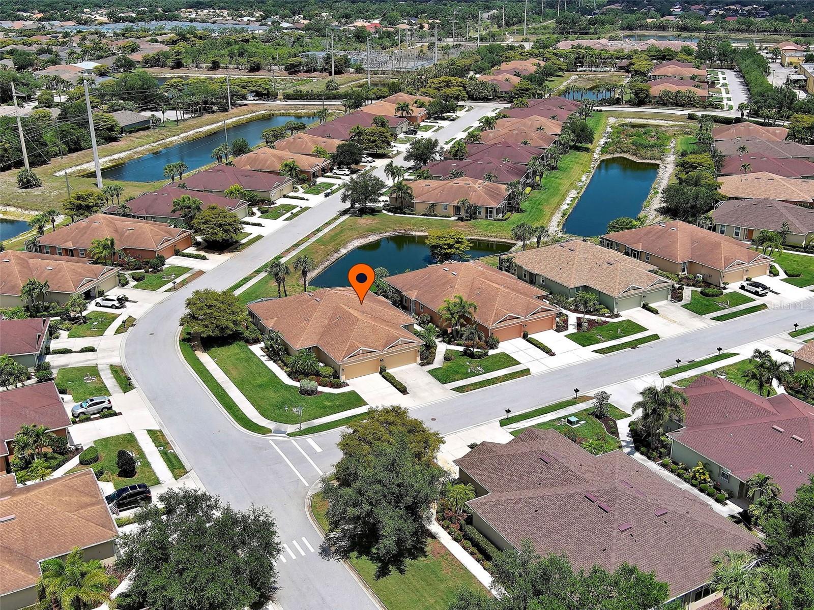 VERONA RESERVE - Residential