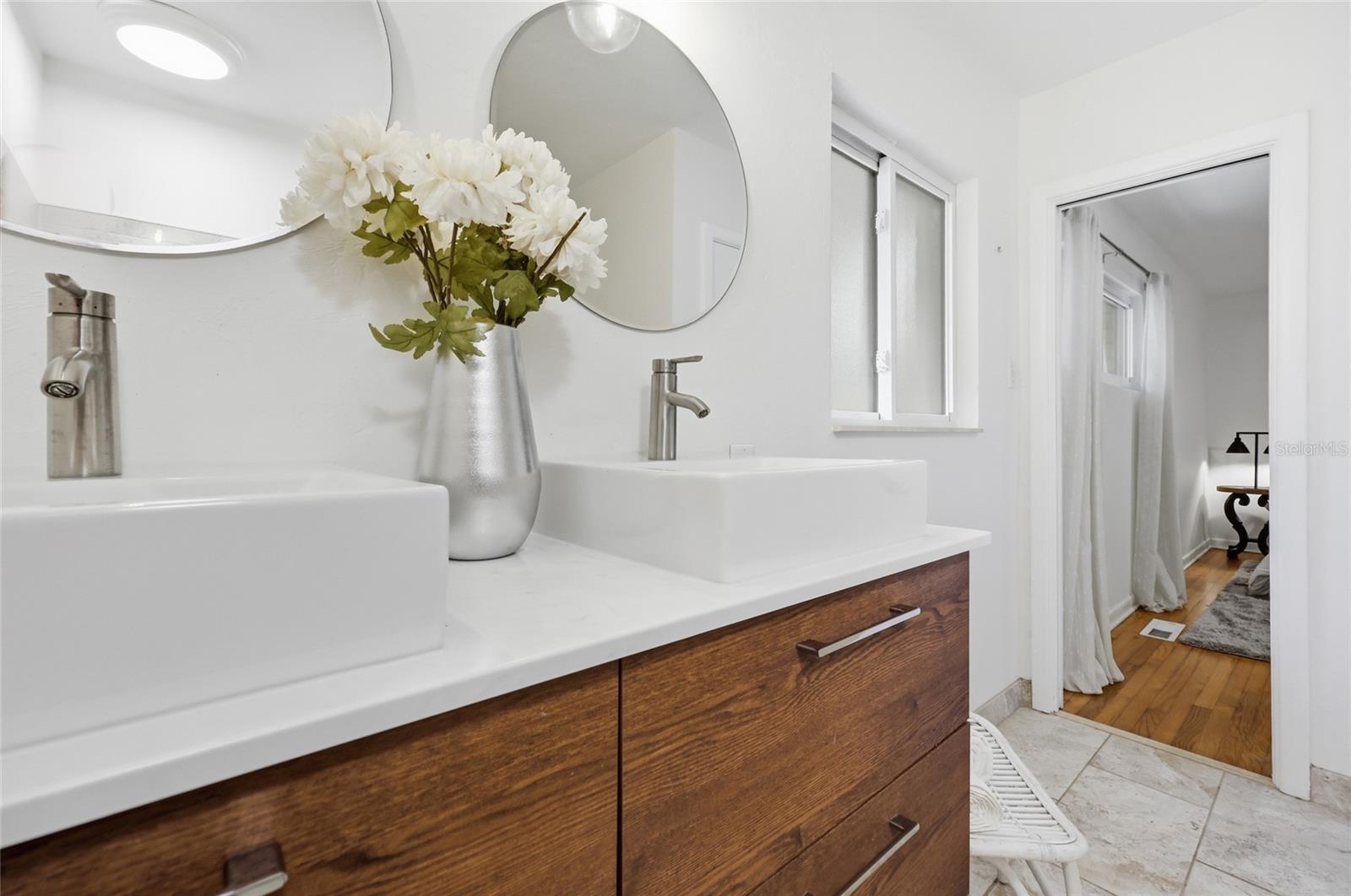 CLINCH GRANT D L - Residential