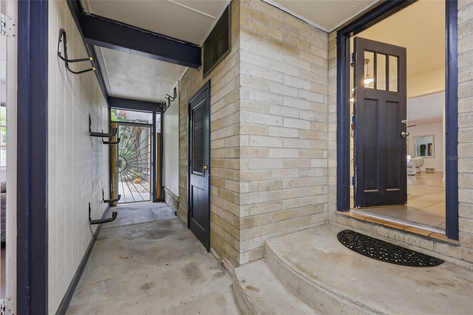 CLINCH GRANT D L - Residential