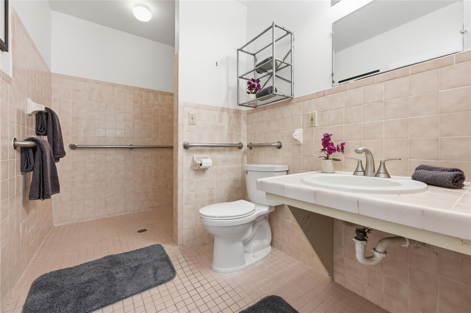 CLINCH GRANT D L - Residential