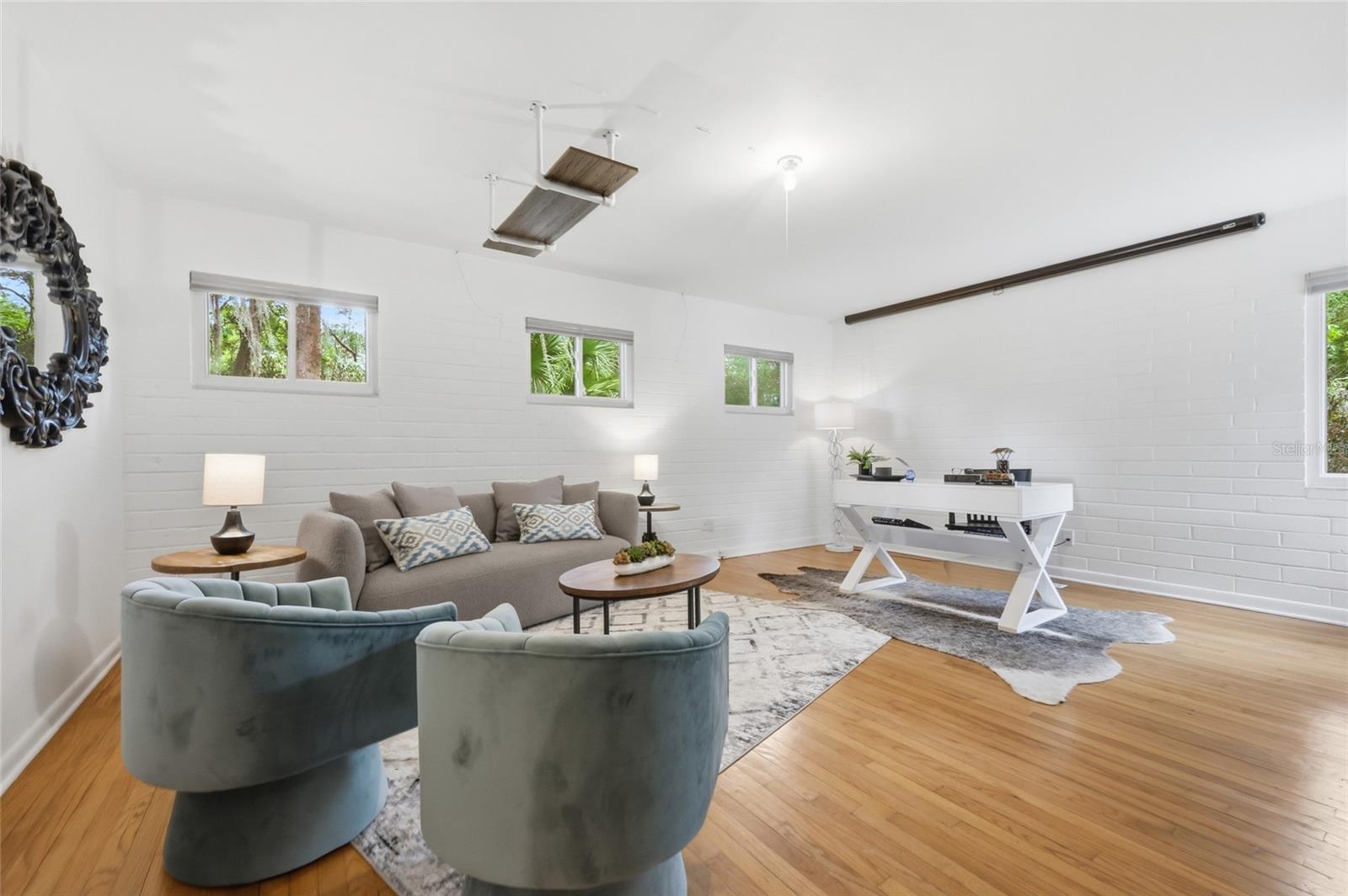 CLINCH GRANT D L - Residential