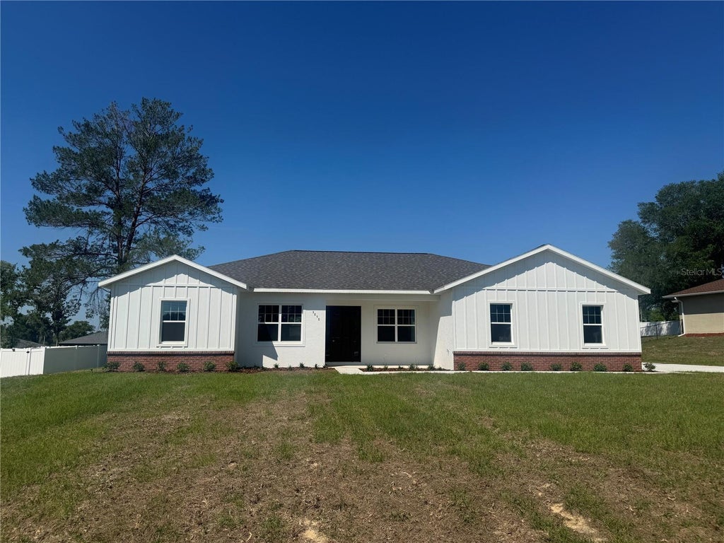Photo of 4198 SW 112th Street, Ocala, FL 34476 (MLS # OM725102)
