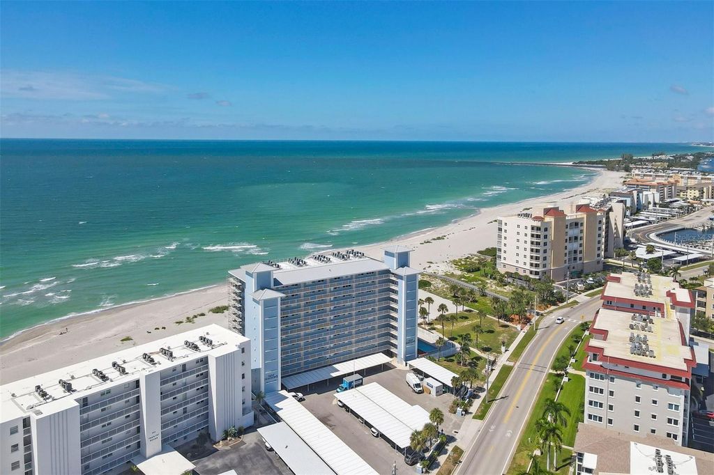 Photo of 555 The Esplanade N #301, Venice, FL 34285 (MLS # A4662616)