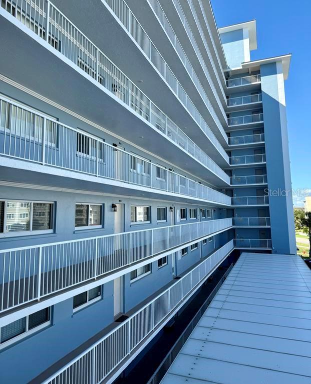 GULF HORIZONS - Residential
