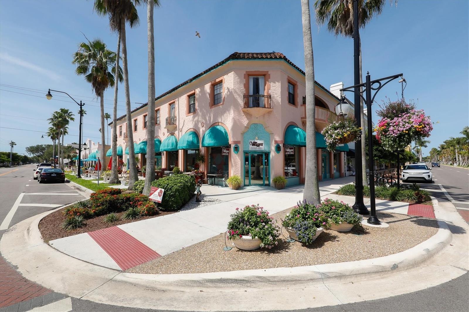 GULF HORIZONS - Residential