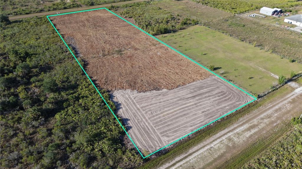 Photo of 19039 NW 252nd Street, Okeechobee, FL 34972 (MLS # O6407967)