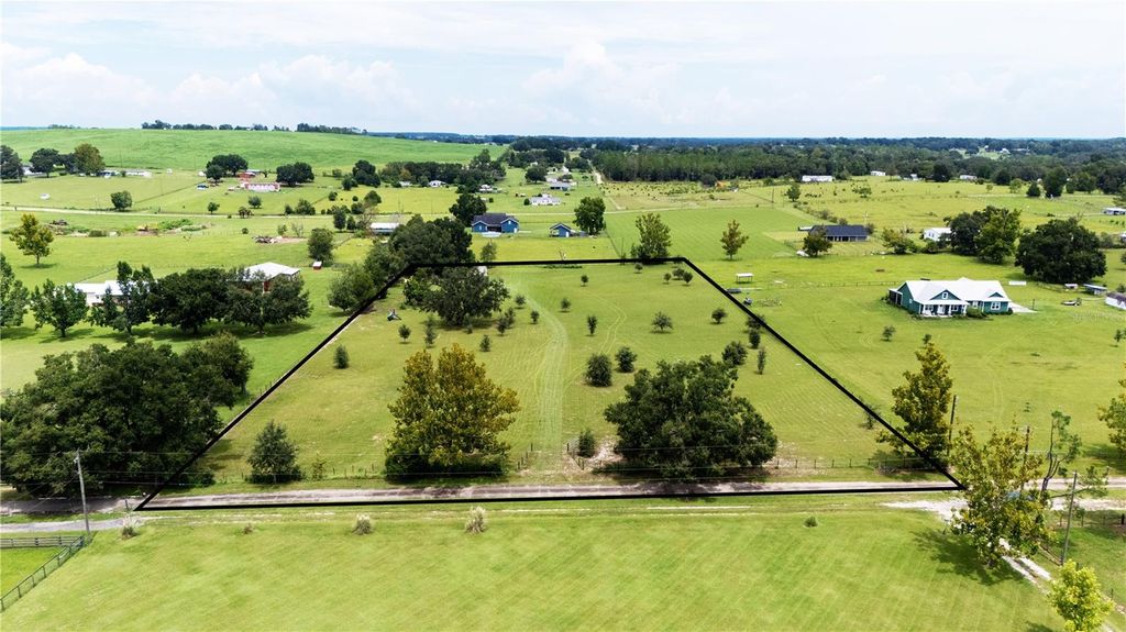 Photo of 36341 Florrie Mae Lane, Dade City, FL 33523 (MLS # TB8421833)