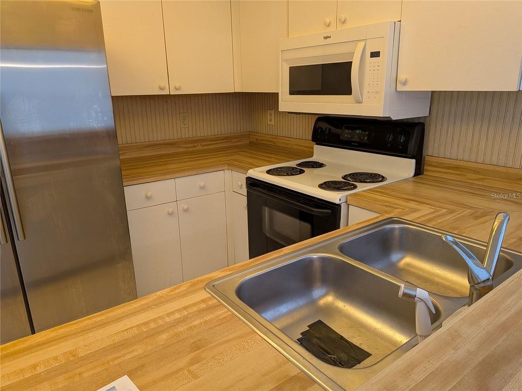 Photo of 642 Bird Bay Drive E #205, Venice, FL 34285 (MLS # TB8399382)