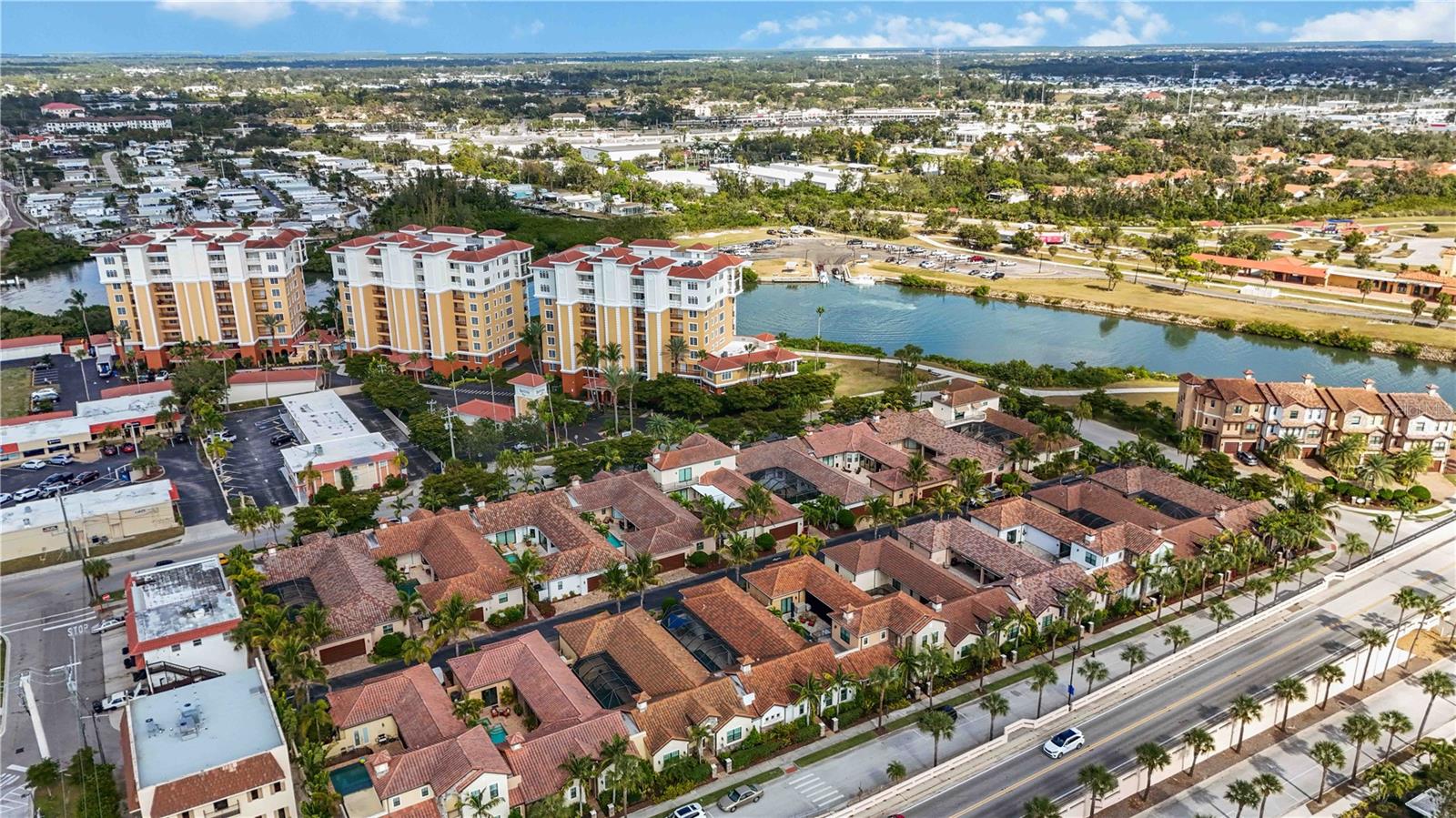 TRA PONTI VILLAGGIO - Residential