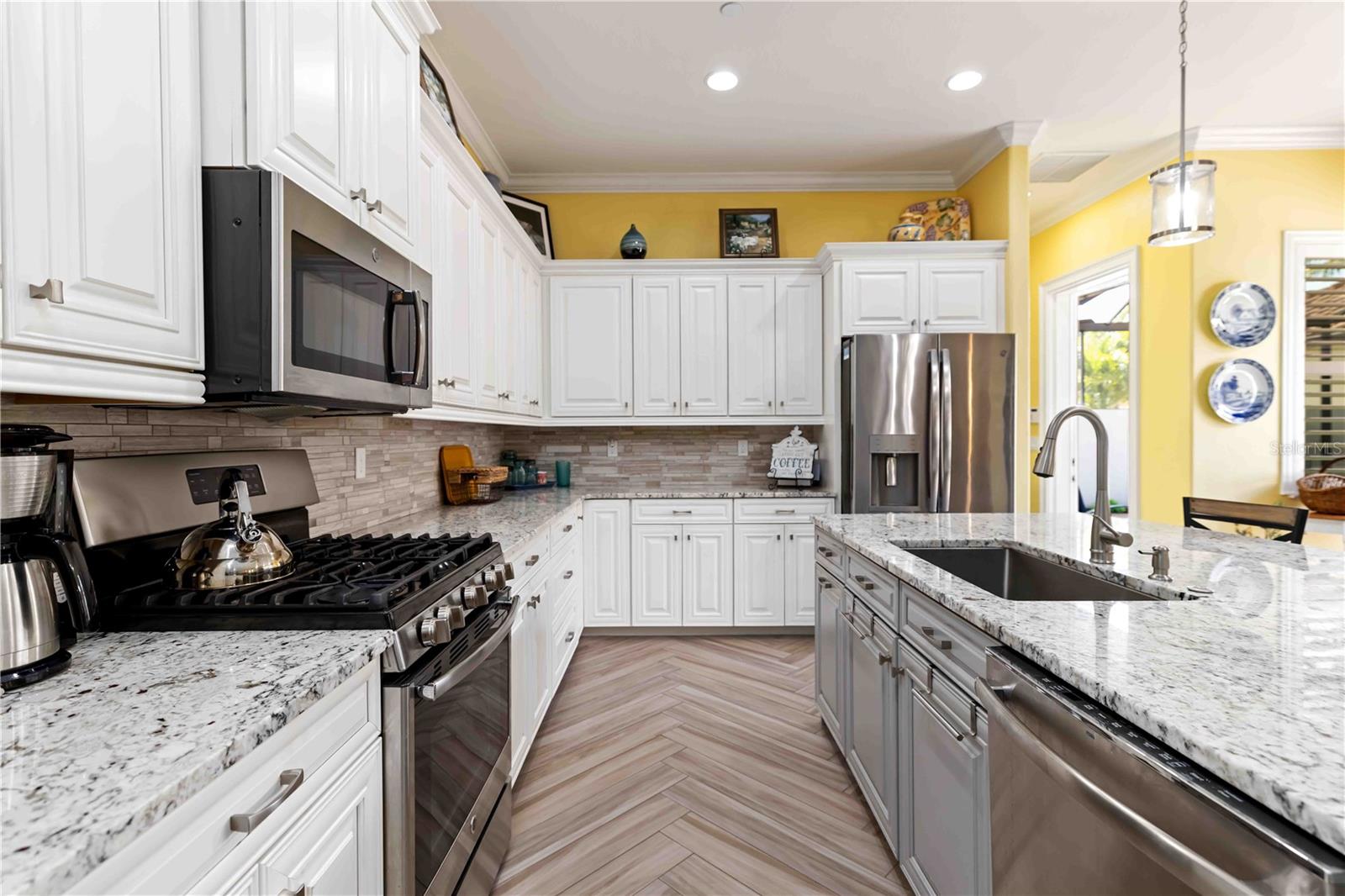 TRA PONTI VILLAGGIO - Residential