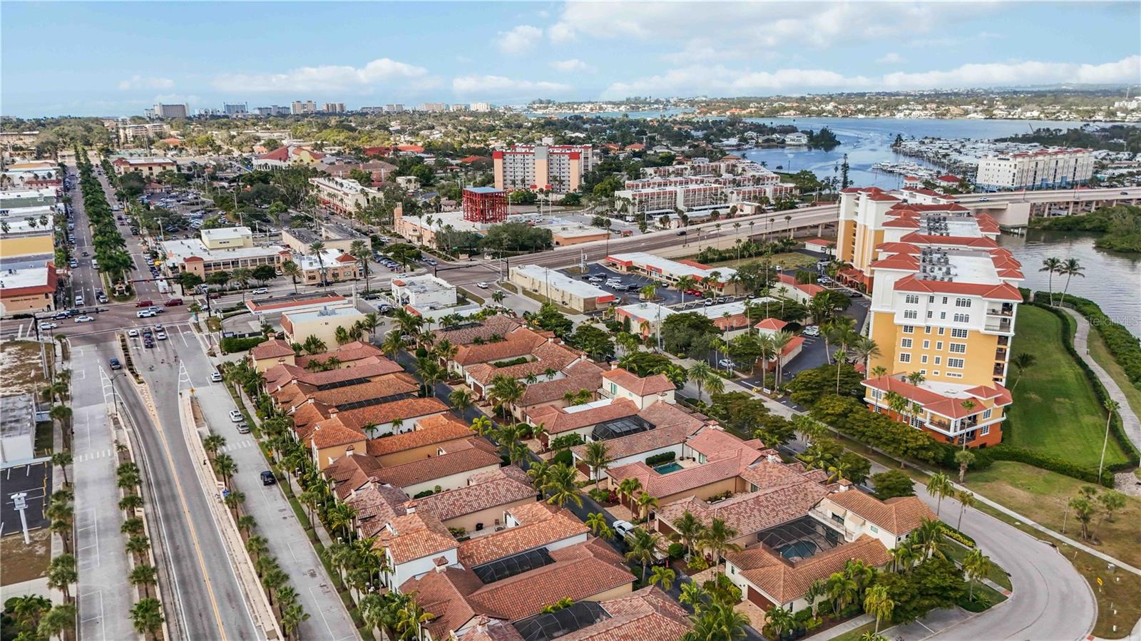 TRA PONTI VILLAGGIO - Residential