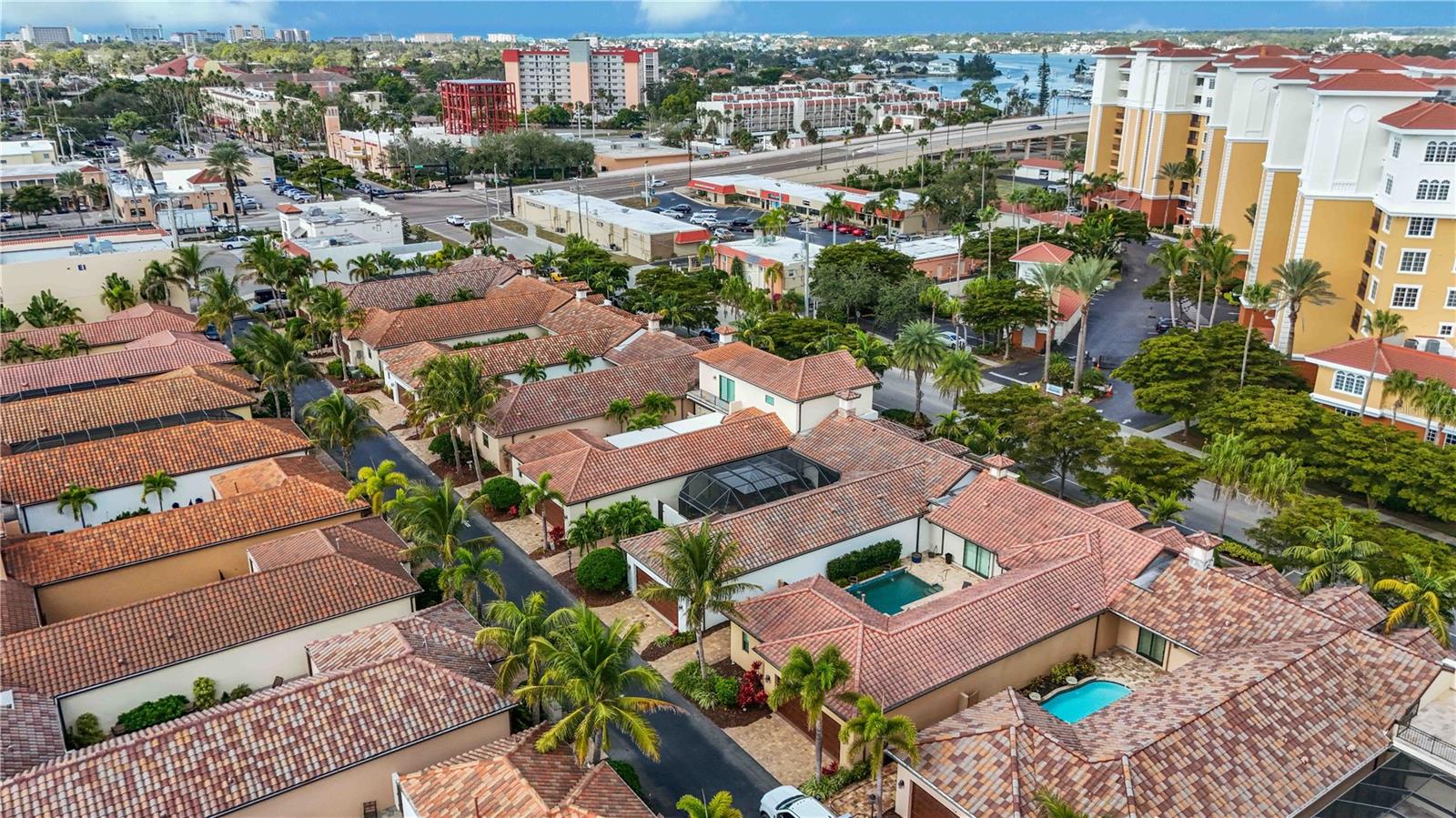 TRA PONTI VILLAGGIO - Residential