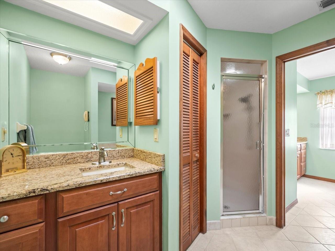 GLEN LAKES - Residential