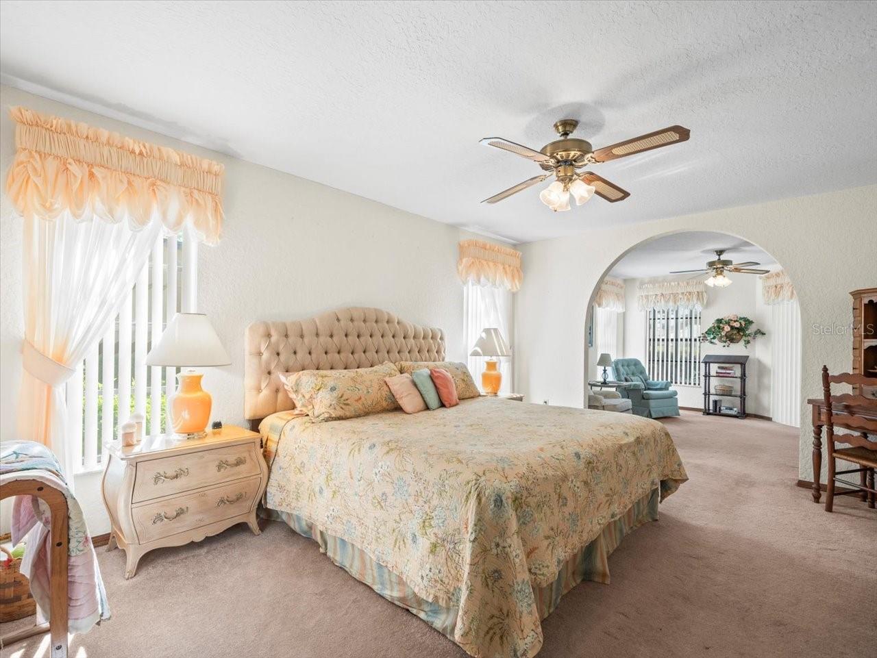 GLEN LAKES - Residential