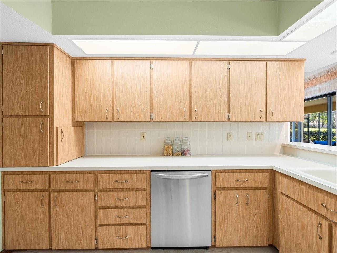 GLEN LAKES - Residential