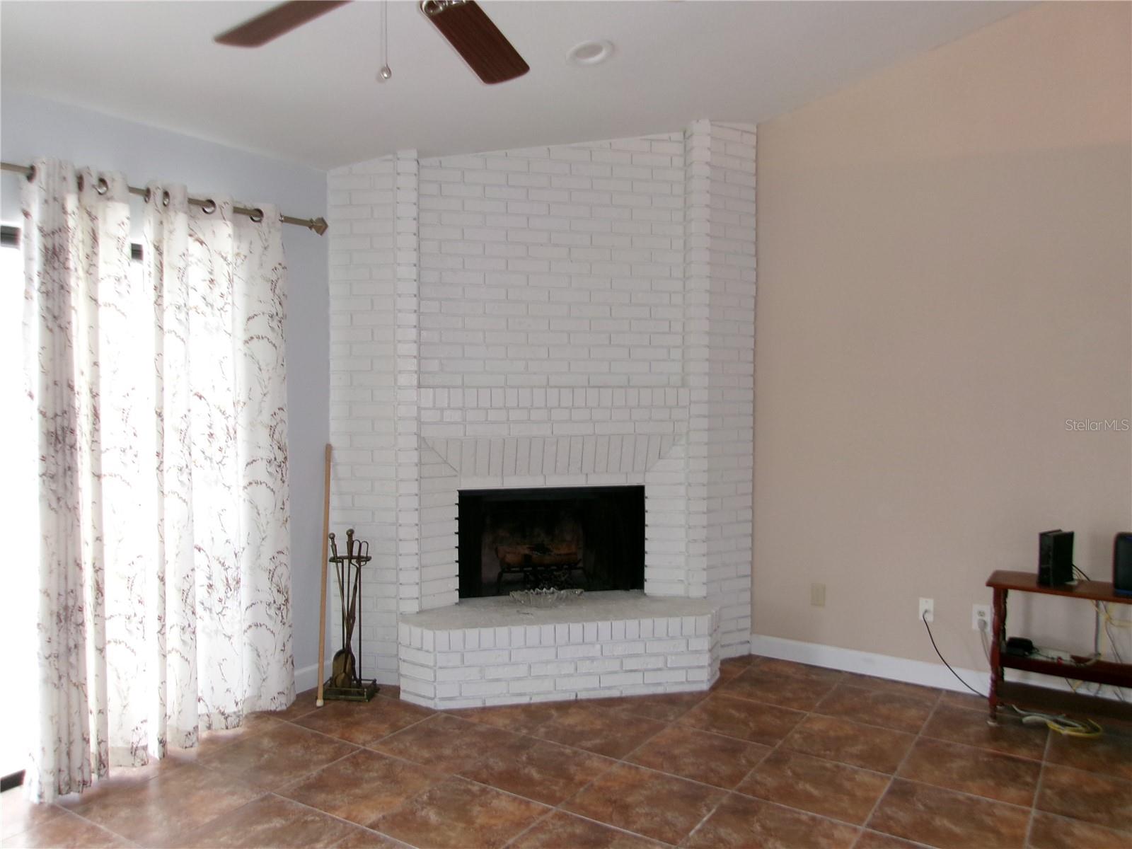 TUSKAWILLA POINT - Residential