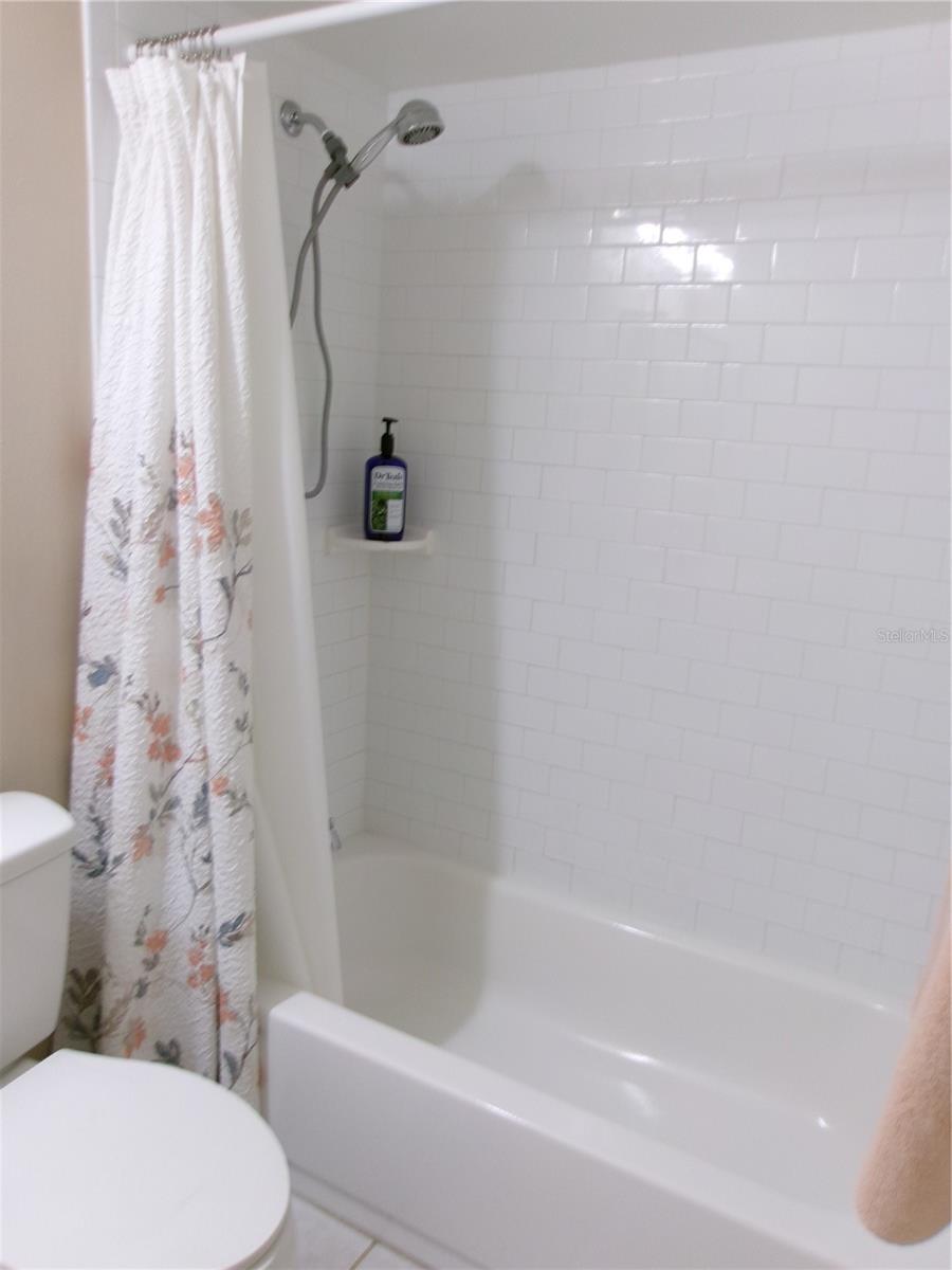 TUSKAWILLA POINT - Residential