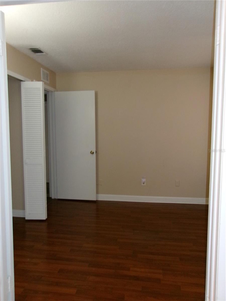 TUSKAWILLA POINT - Residential