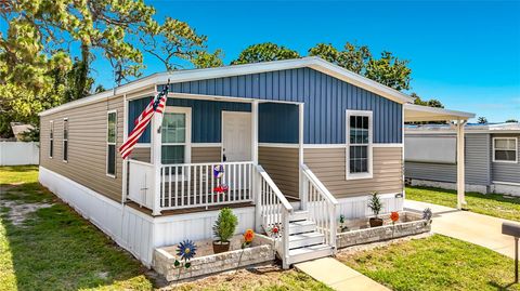Property photo of 10485 Holiday Shores Drive 302, Largo, FL 33773
