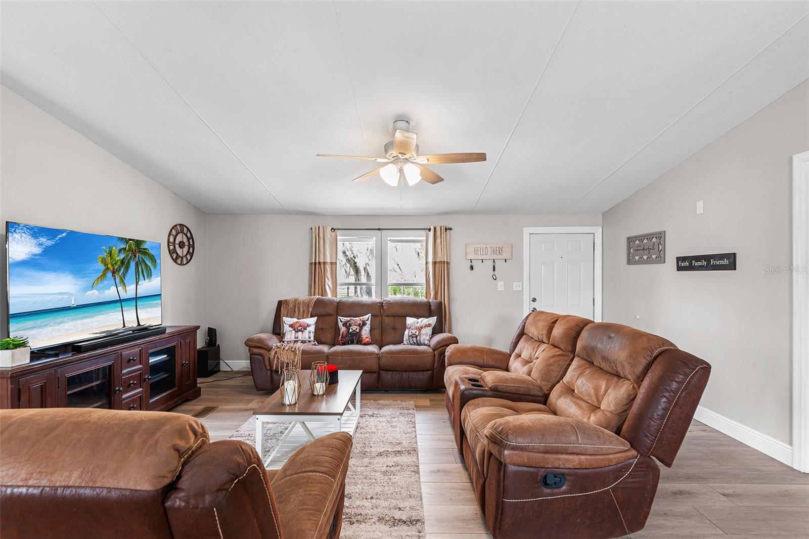 EVANS ACRES - Residential