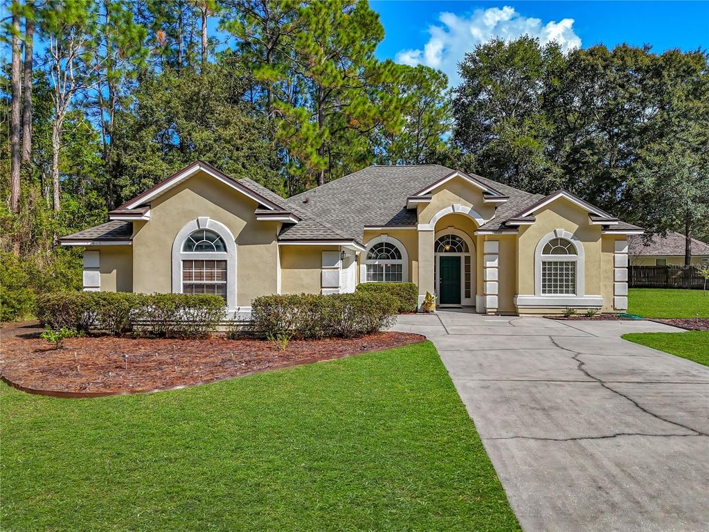 Photo of 96028 Long Island Place, Fernandina Beach, FL 32034 (MLS # O6365632)