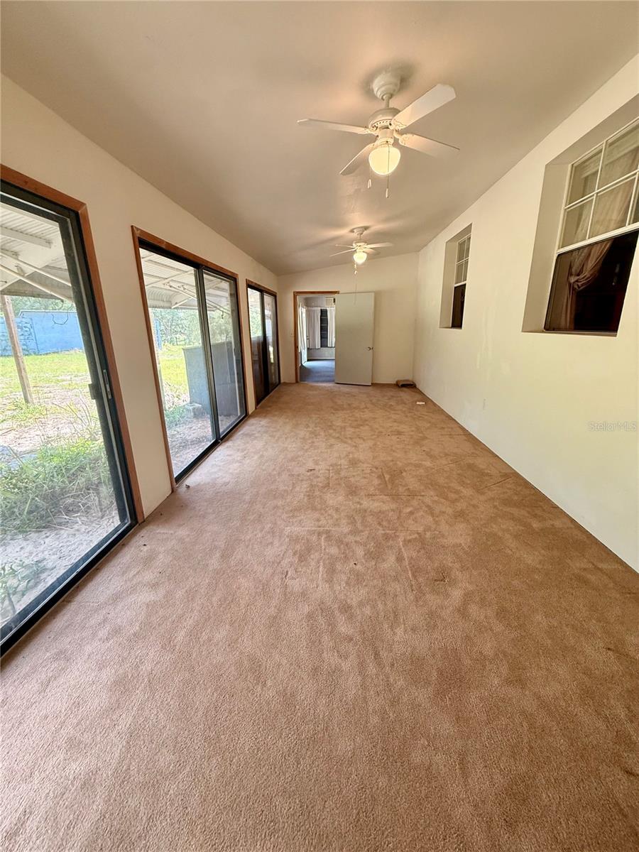 FOX GROVE FARMS - Residential