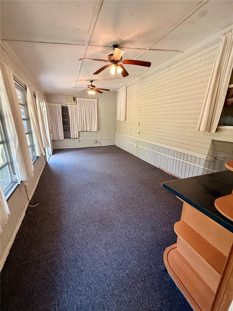 FOX GROVE FARMS - Residential