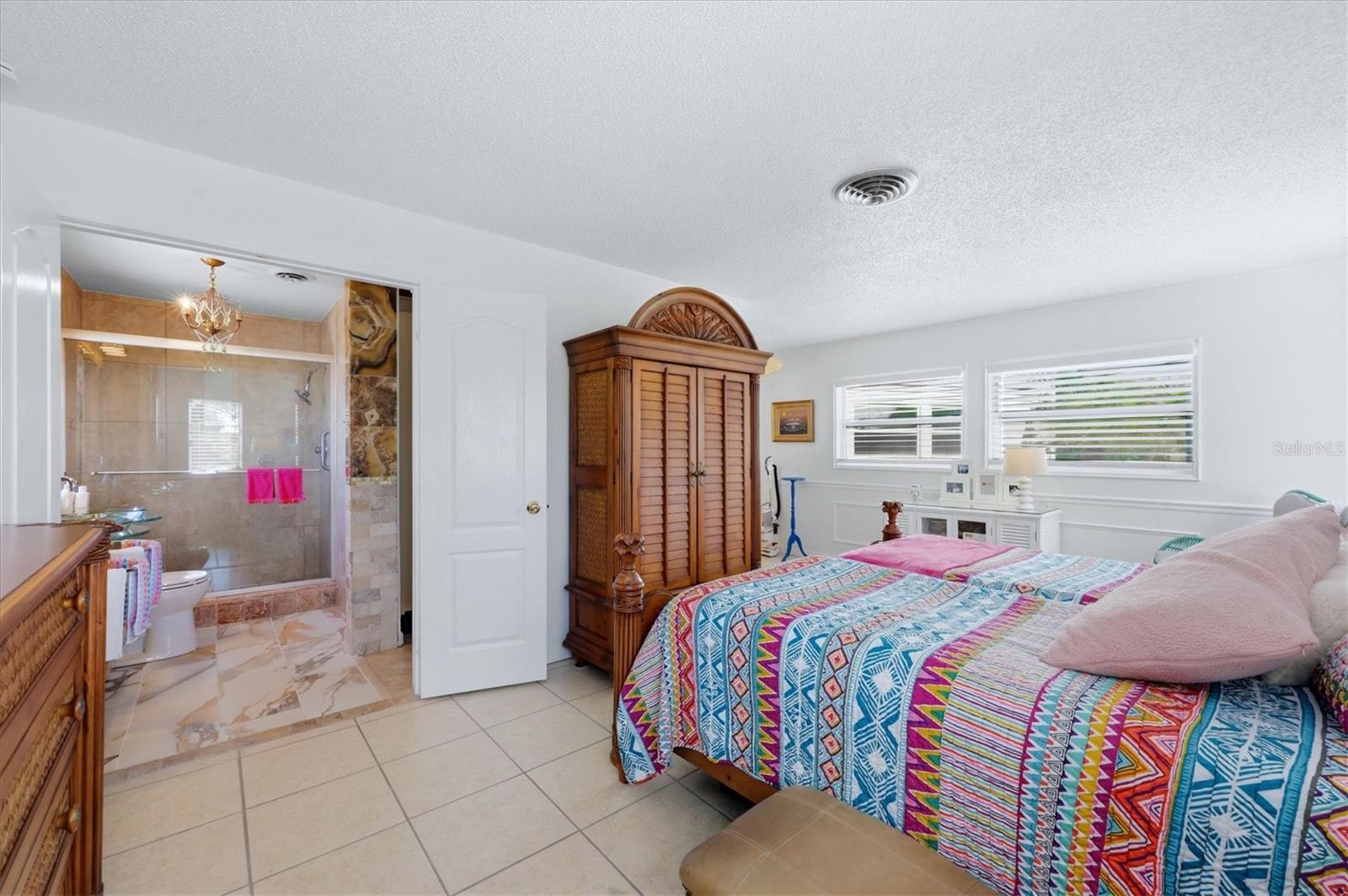 GULF AIRE - Residential