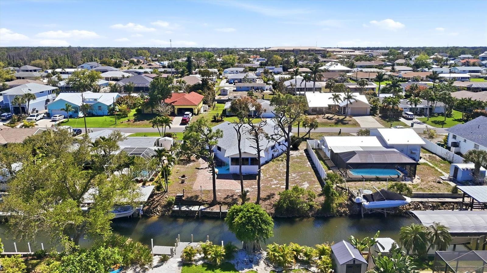 GULF AIRE - Residential