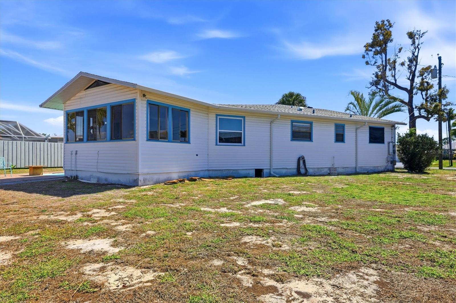 GULF AIRE - Residential